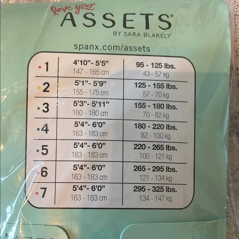 ASSETS by Sara Blakely black textured