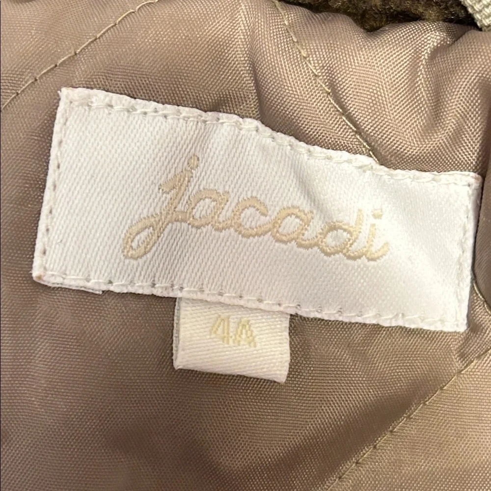 Jacadi storage wear
