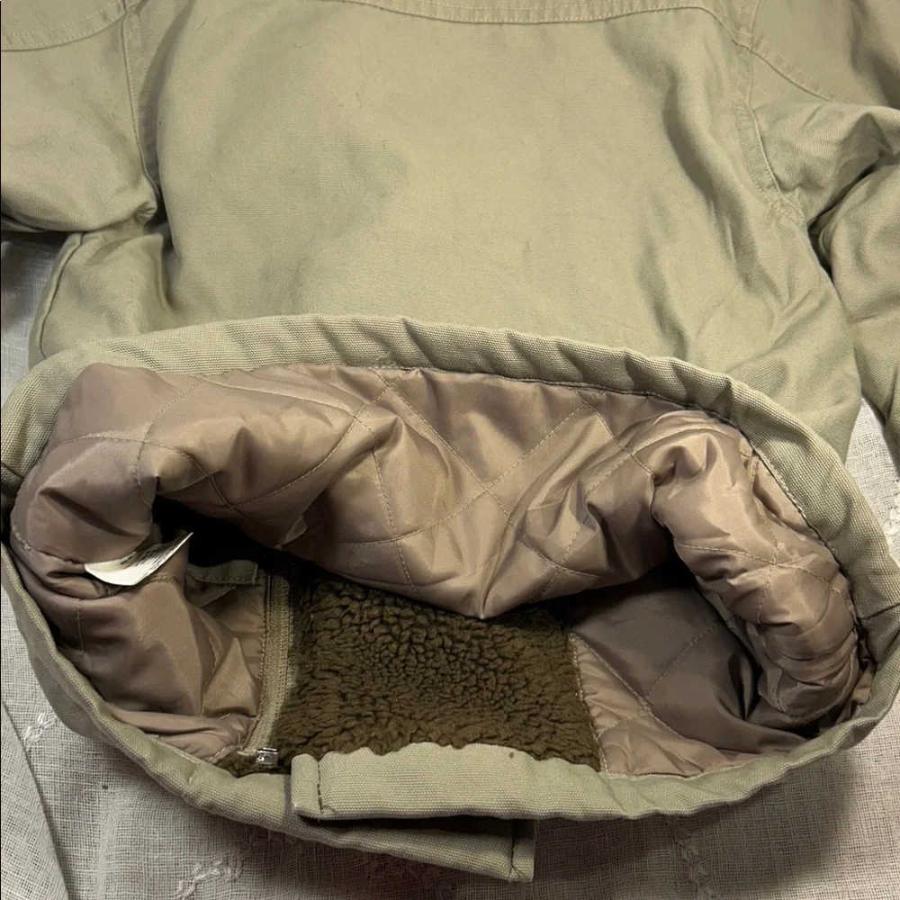 Jacadi storage wear