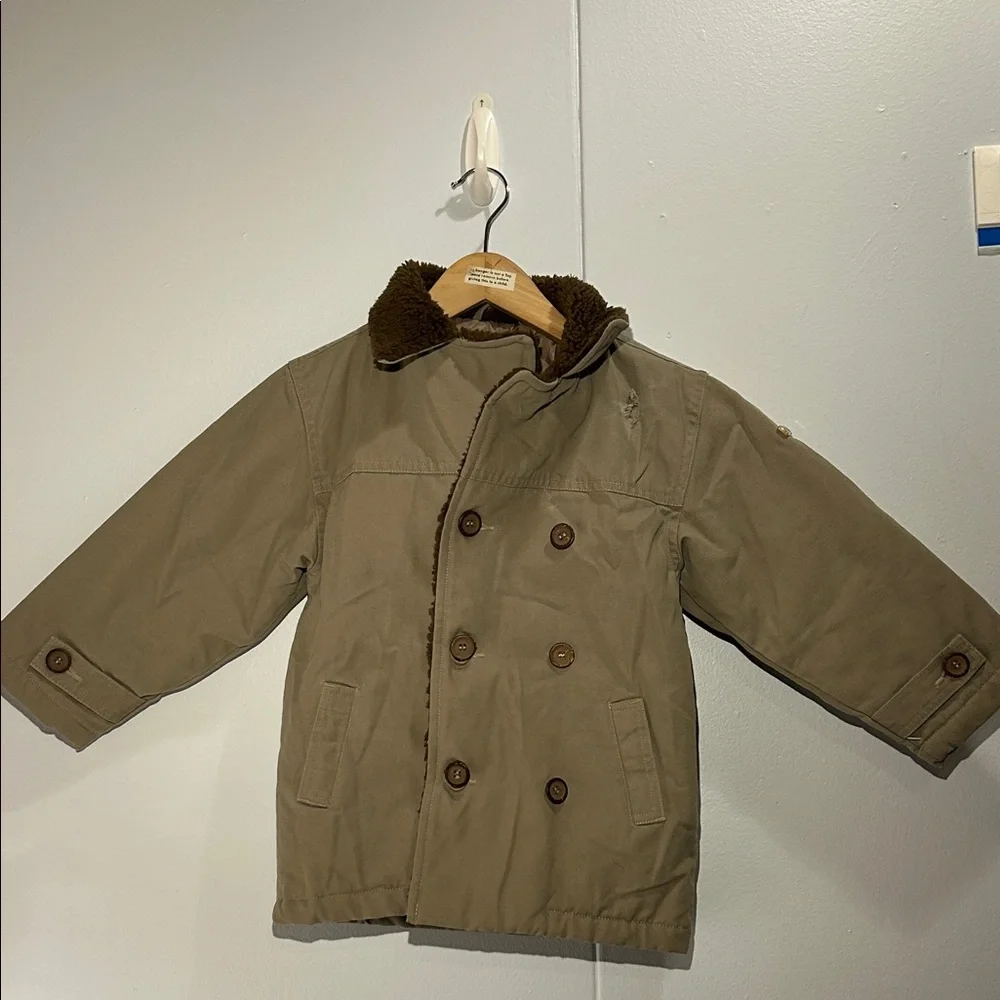 Jacadi storage wear