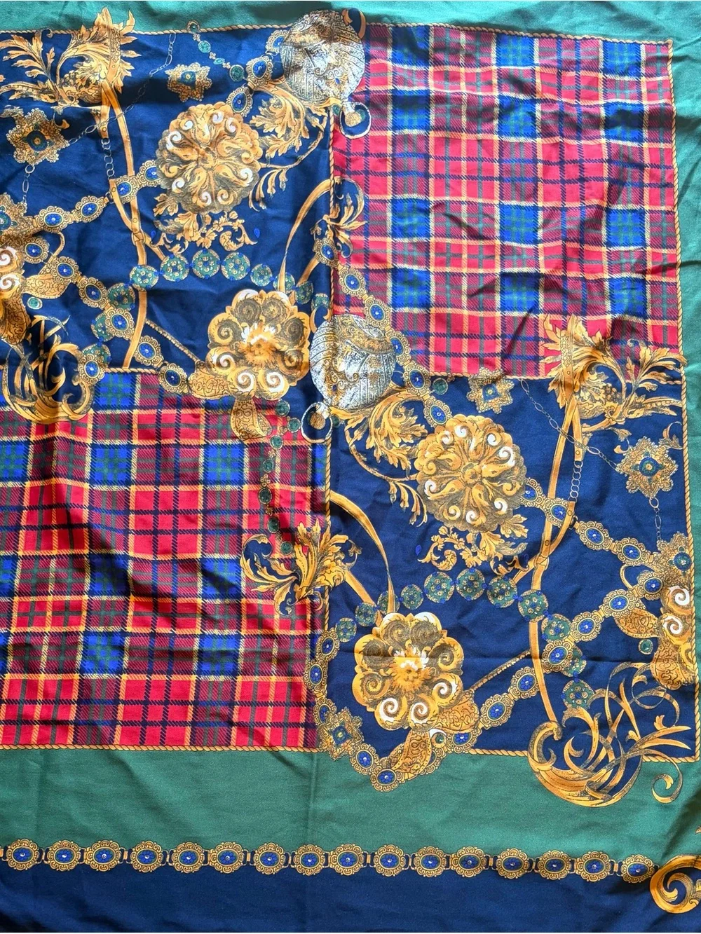 N/A elegant scarf