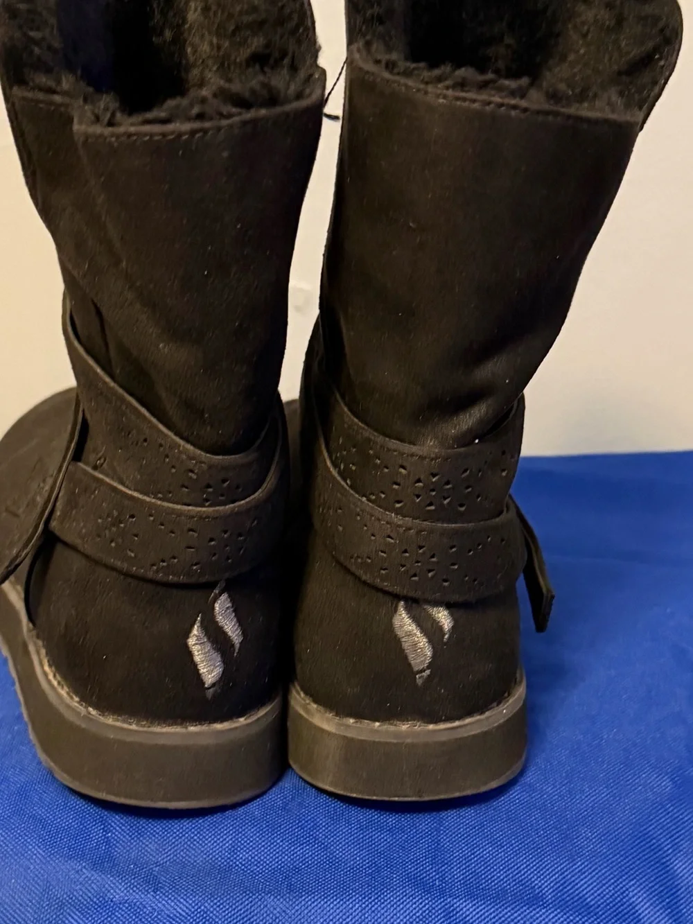 Skechers plush fleece