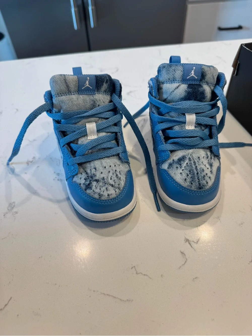 Jordan air mid