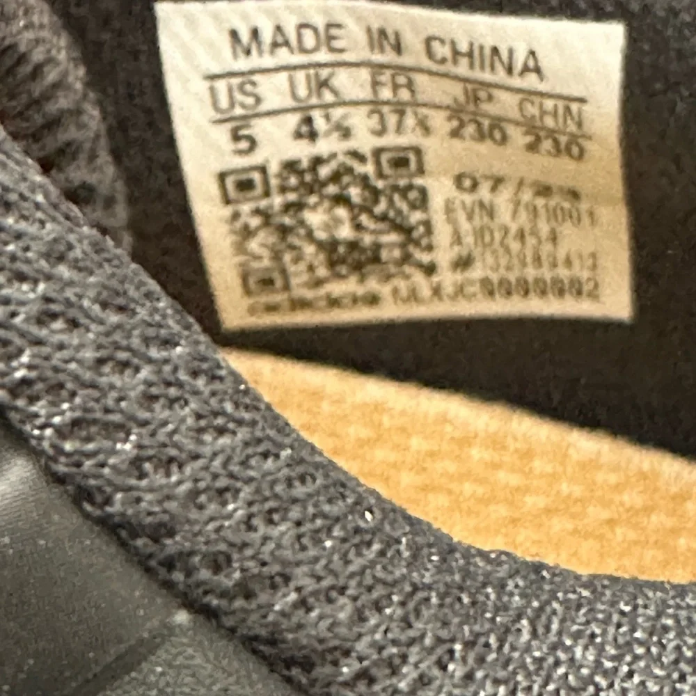 Five Ten brand new