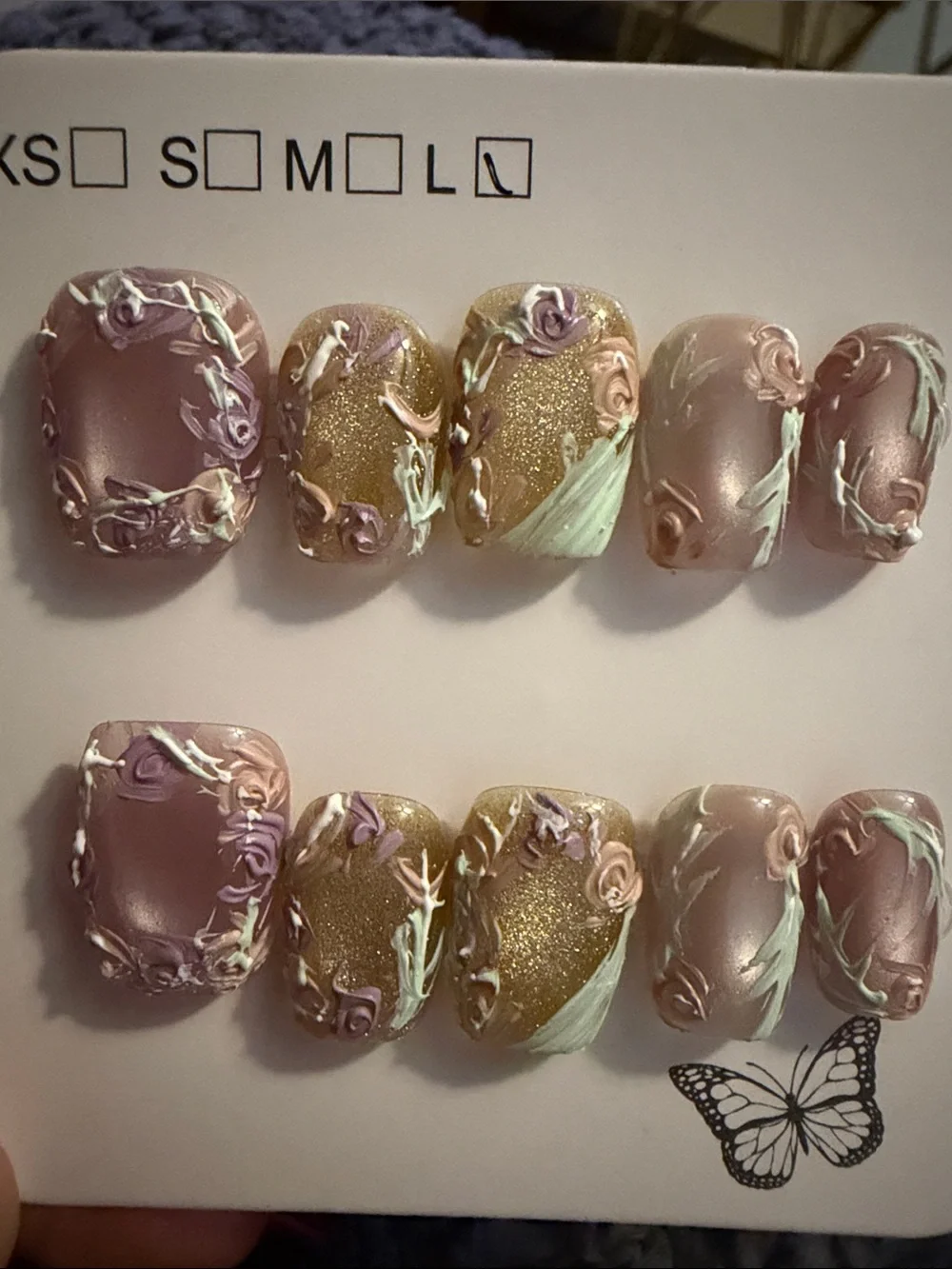 Hand-Painted Floral Press-On Nails in Cateye Mauve & Gold