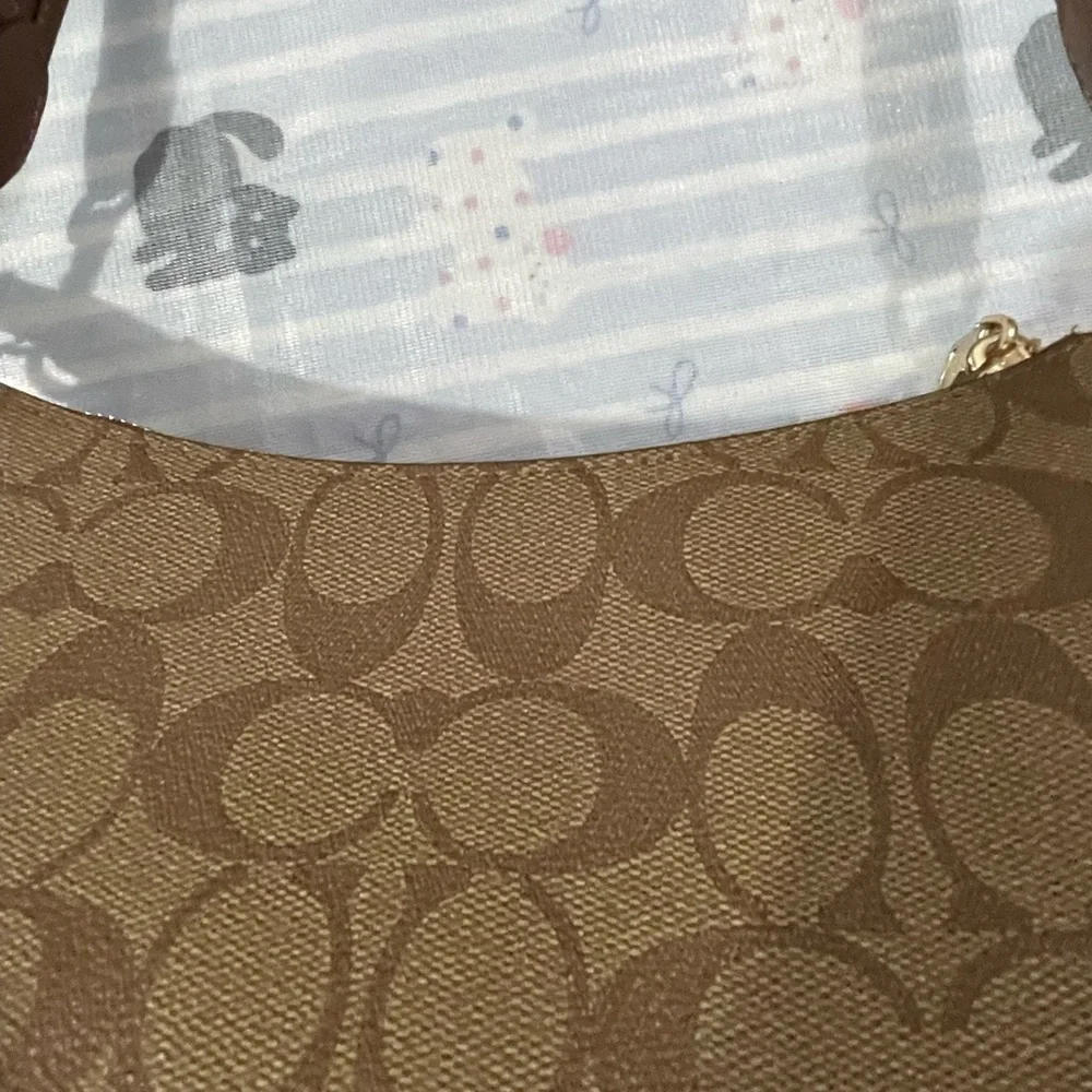 Coach shoulder bag