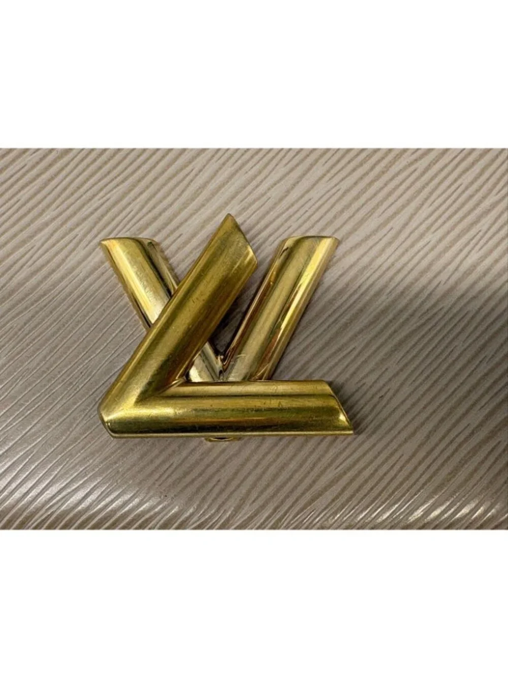 Louis Vuitton this authentic