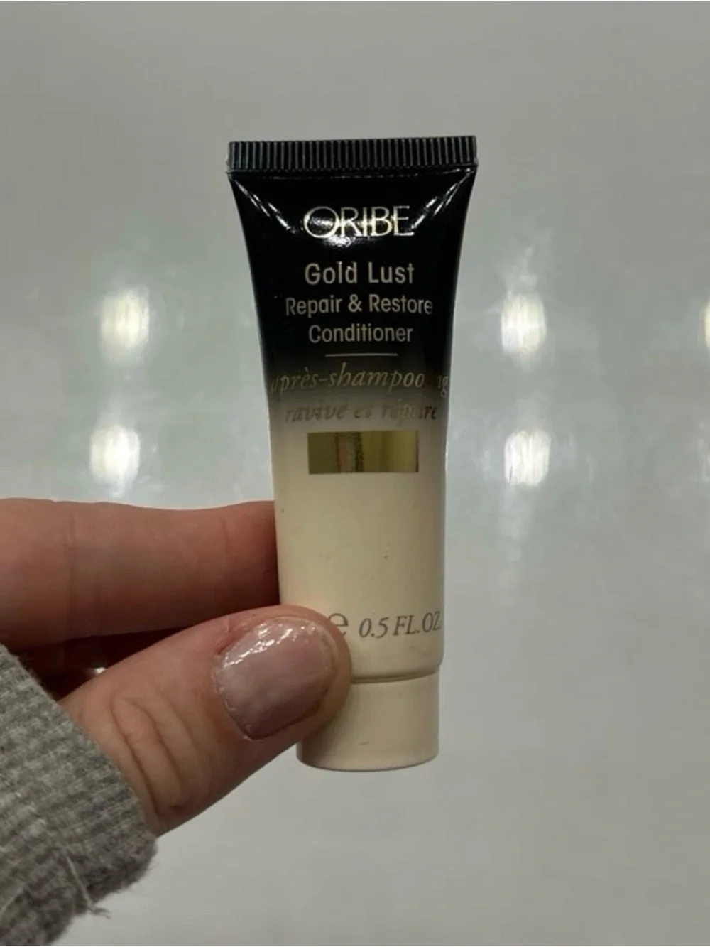Oribe Gold Lust Repair & Restore Conditioner Travel Size 15 ML (Ready To Ship)