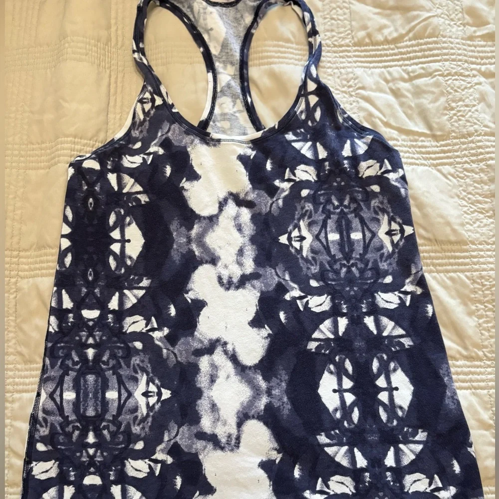 lululemon athletica preowned good