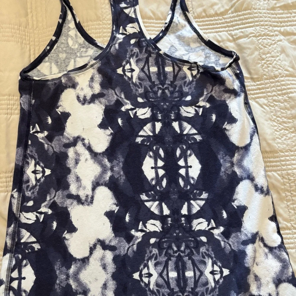 lululemon athletica preowned good