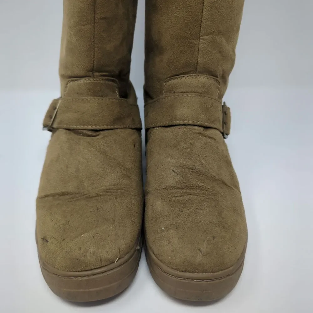 SO Womens Boot Tan Suede Fabric Faux Fur Lined Pull On Size 8