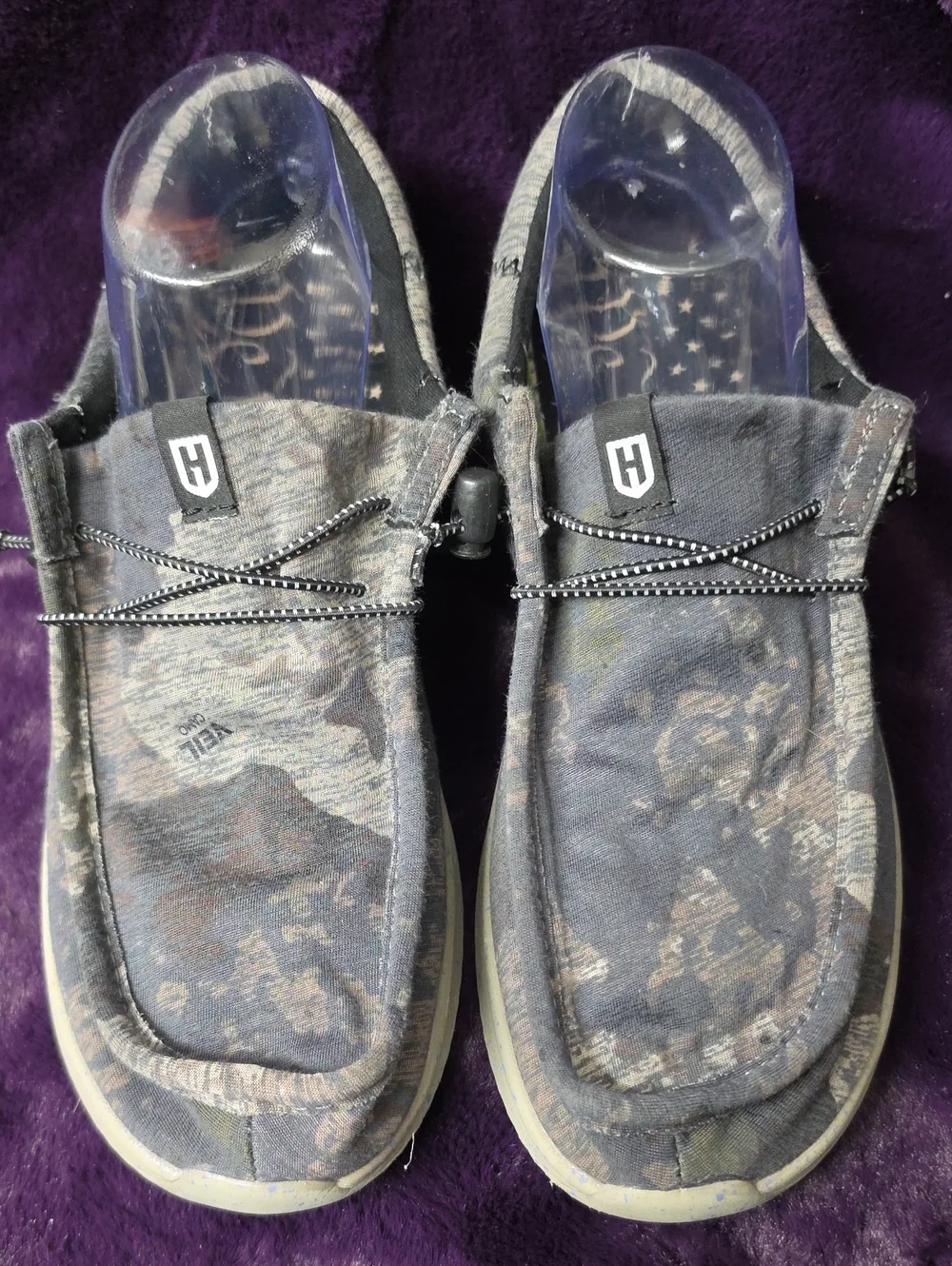 Howitzer Patriot Men’s Gray Camouflage Slip-On Loafers with Elastic Lacing Sz 9