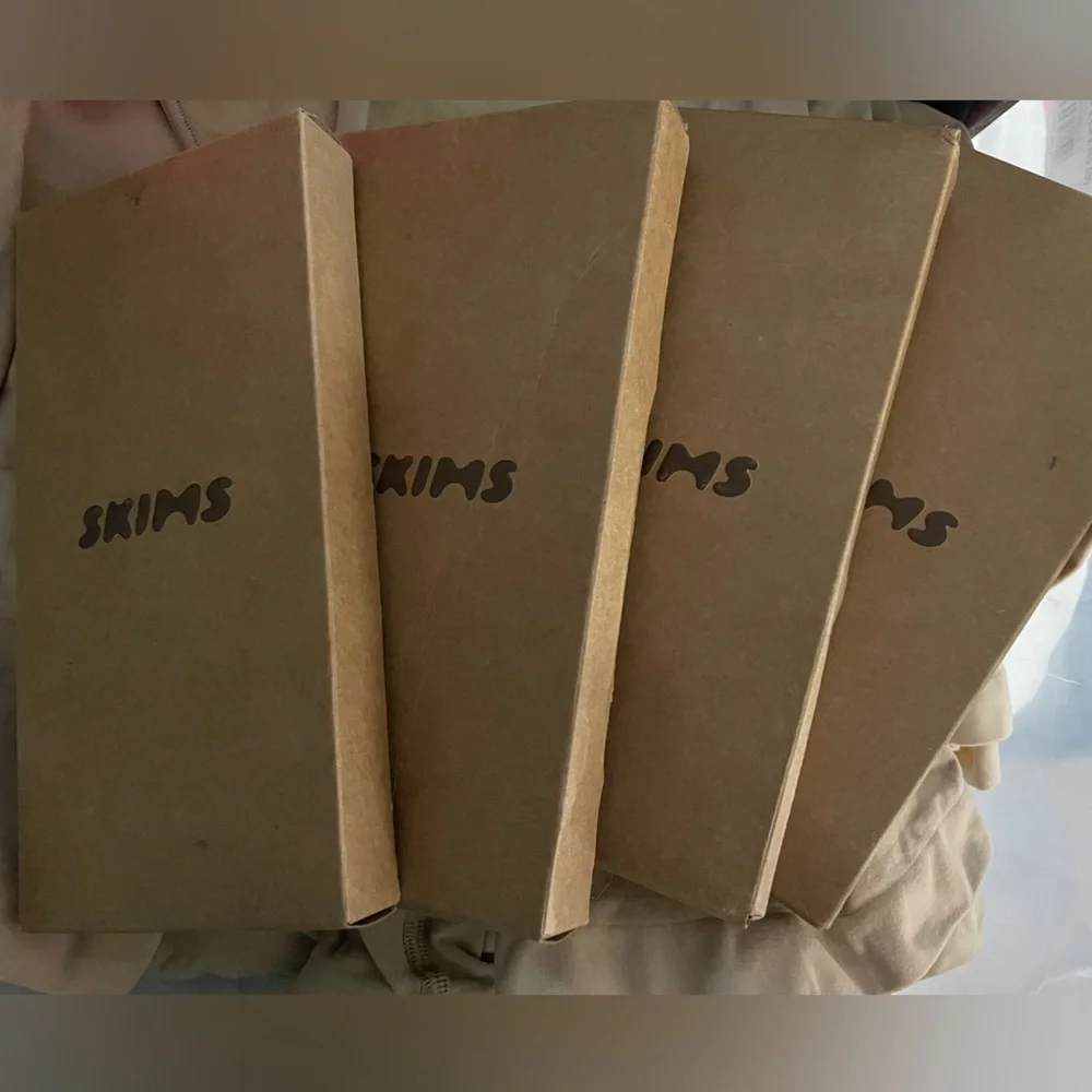 NWT Skims Everyday Socks Bundle of 4