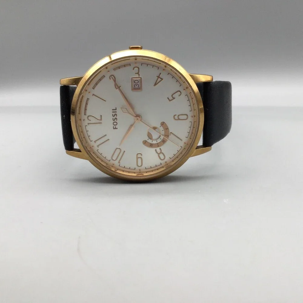 Fossil gold features numerals