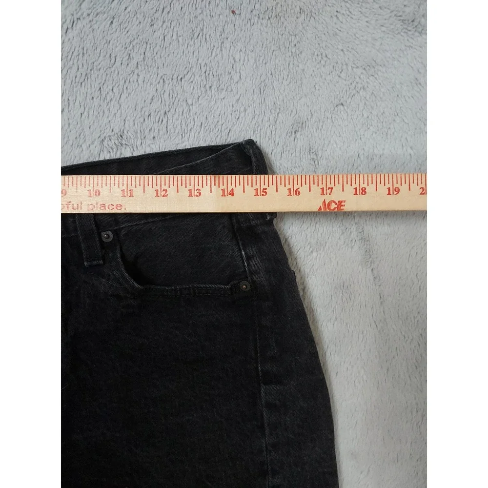 Levis item very
