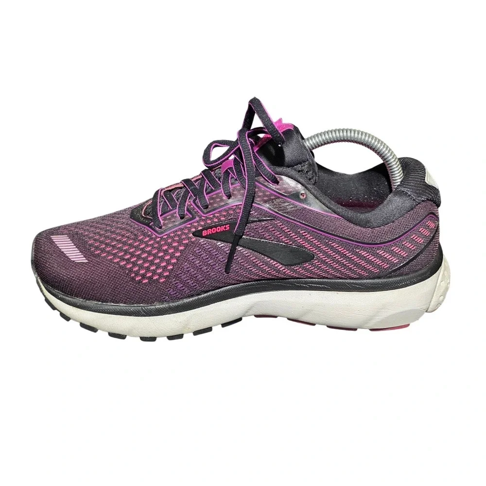 Brooks ghost 12