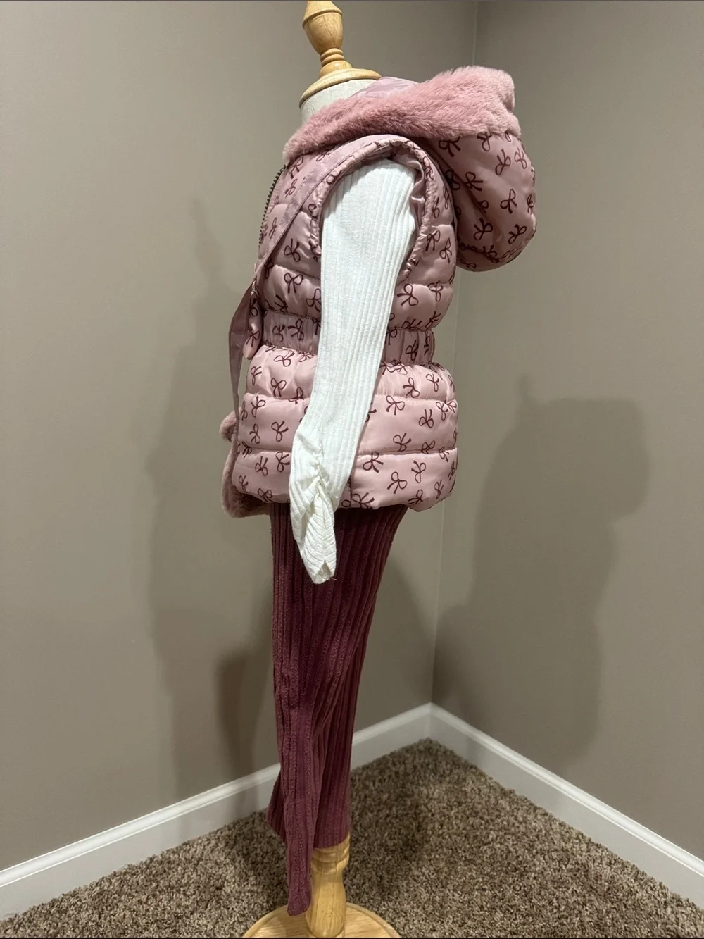 Nicole Miller New York cute pink
