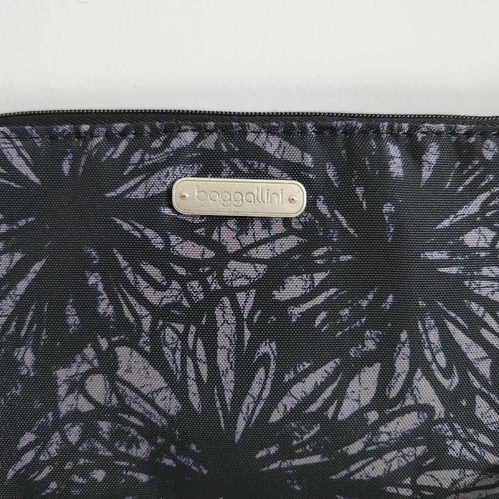 Baggallini black onyx