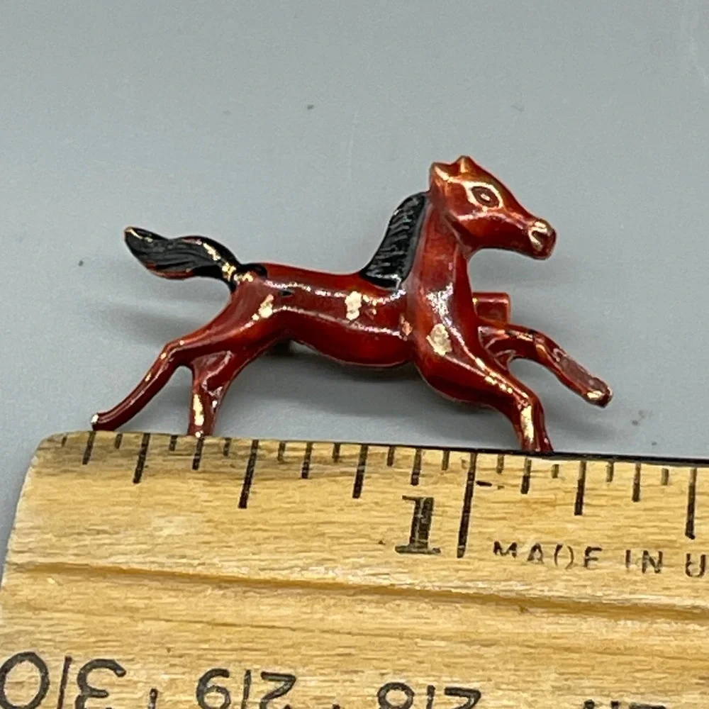 Monet vintage enamel