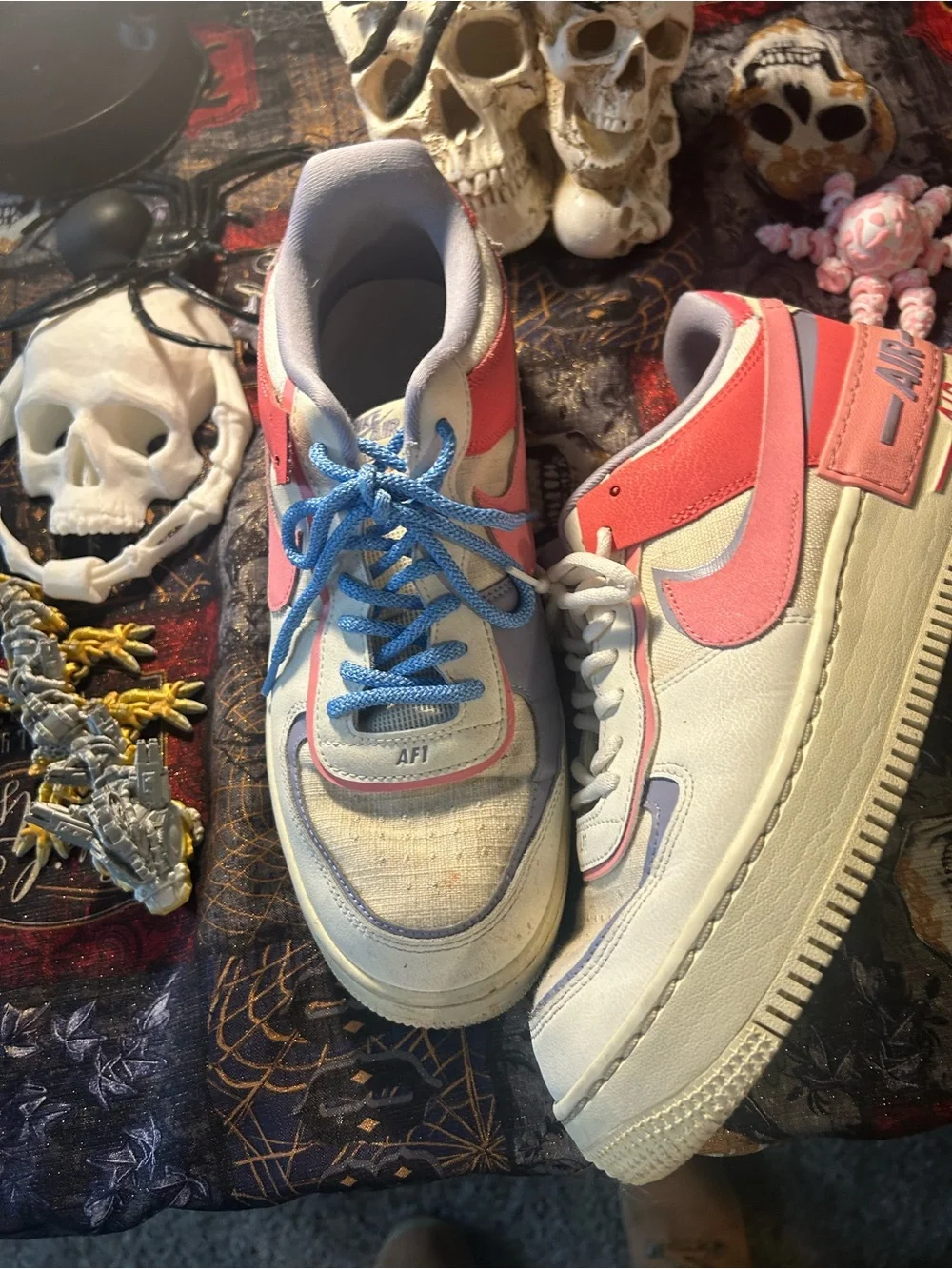Nike youth athletic