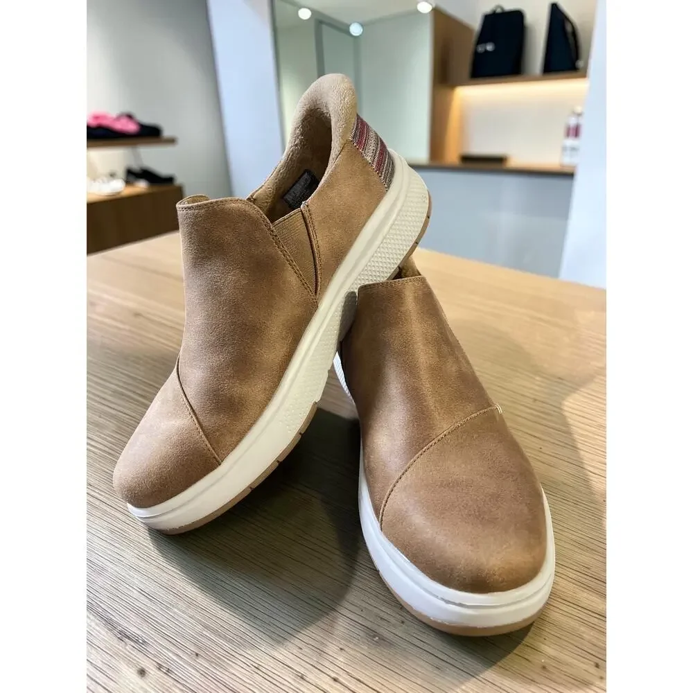 BOBS from Skechers step into