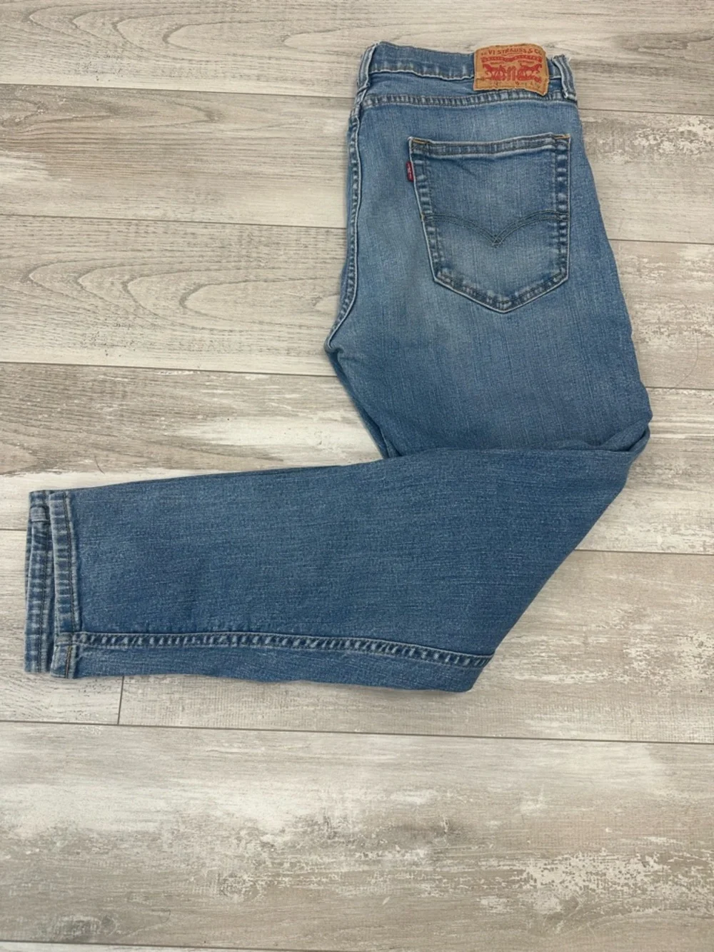 Levis levi 512
