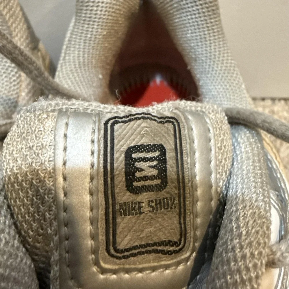 Nike shox shoes