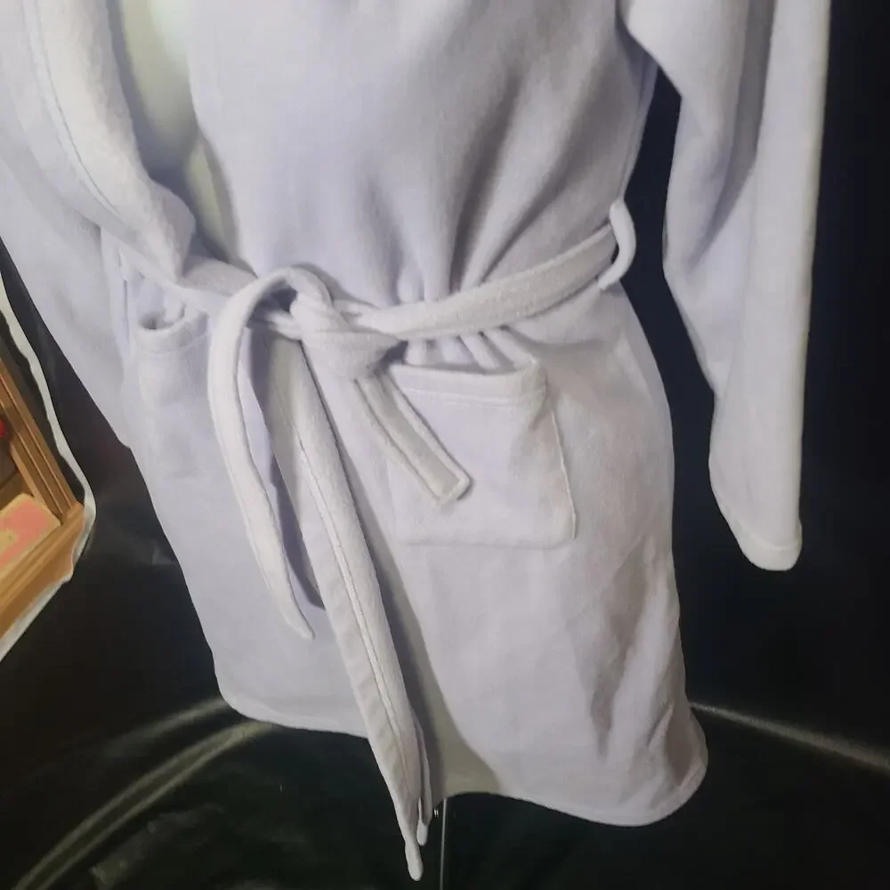 Garnet Hill Kids baby blue hooded bathrobe   size XL