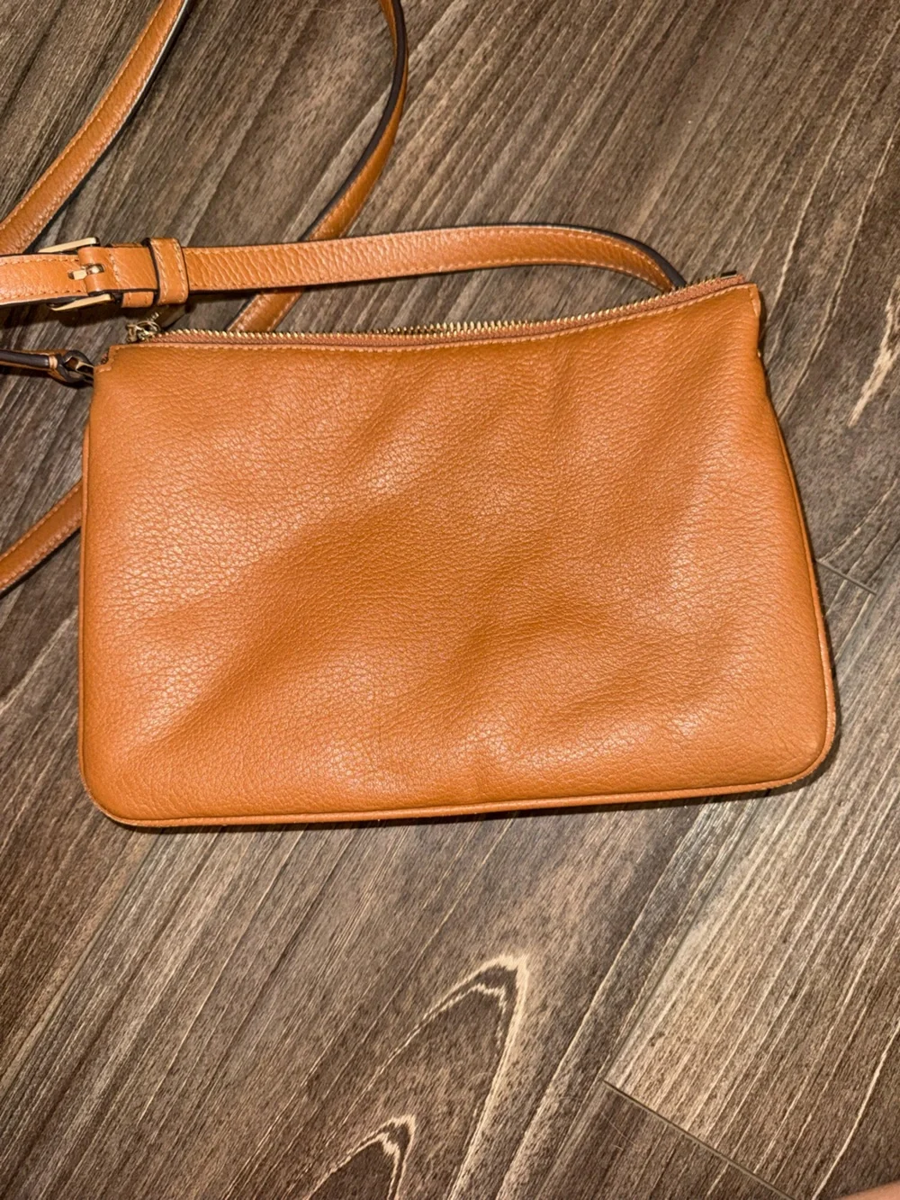 kate spade compact pebbled