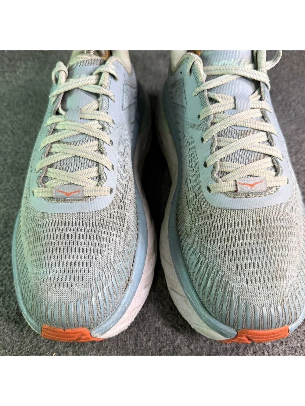 Hoka One One hoka one