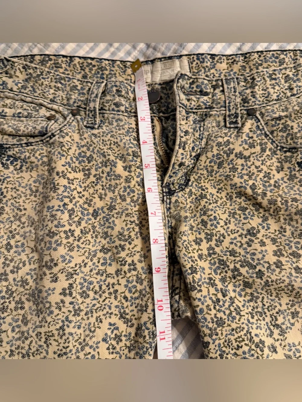 Free People Womens Low-Rise Floral Print Jeans Blue Denim - Size 28