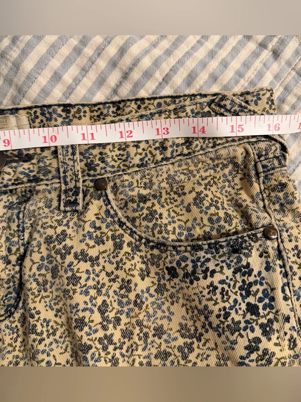 Free People Womens Low-Rise Floral Print Jeans Blue Denim - Size 28
