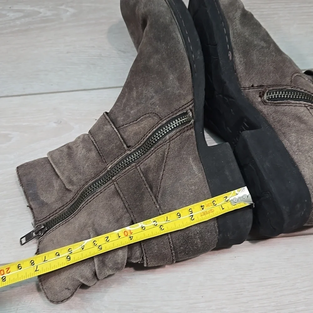 Born Women's Suede Ankle Boots Moto Shoes Sz 8.5M
