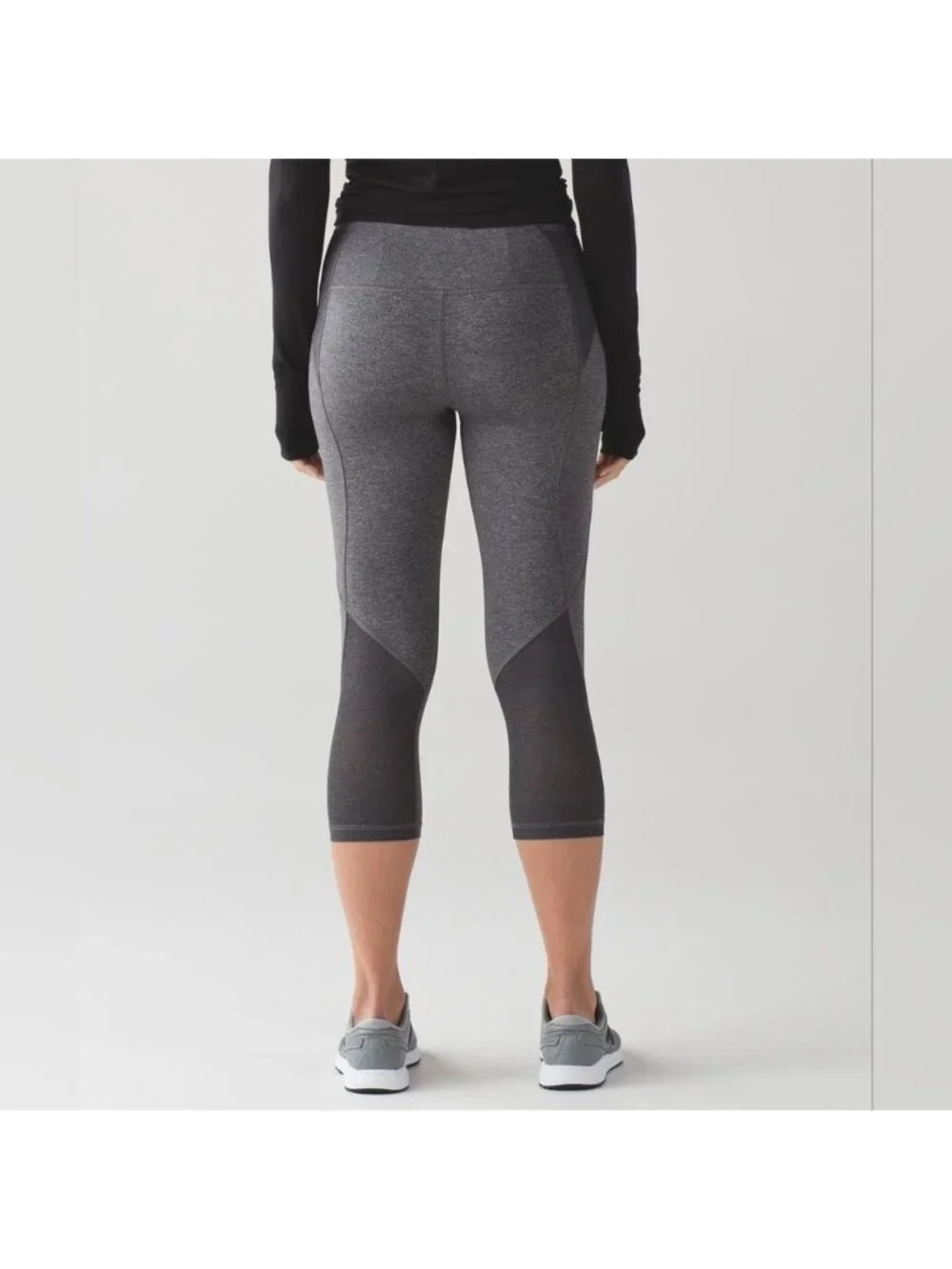 Lululemon Free Runner Crop Heathered Black