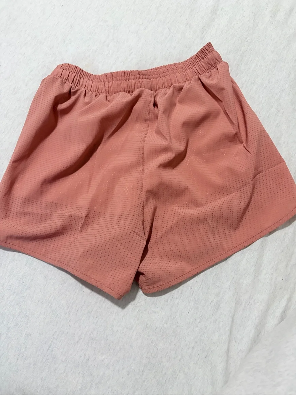 lululemon athletica lightweight shorts
