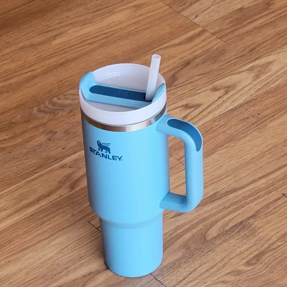 Stanley Quencher H2.0 FlowState Tumbler 40 oz Light Blue Teal with Handle Straw