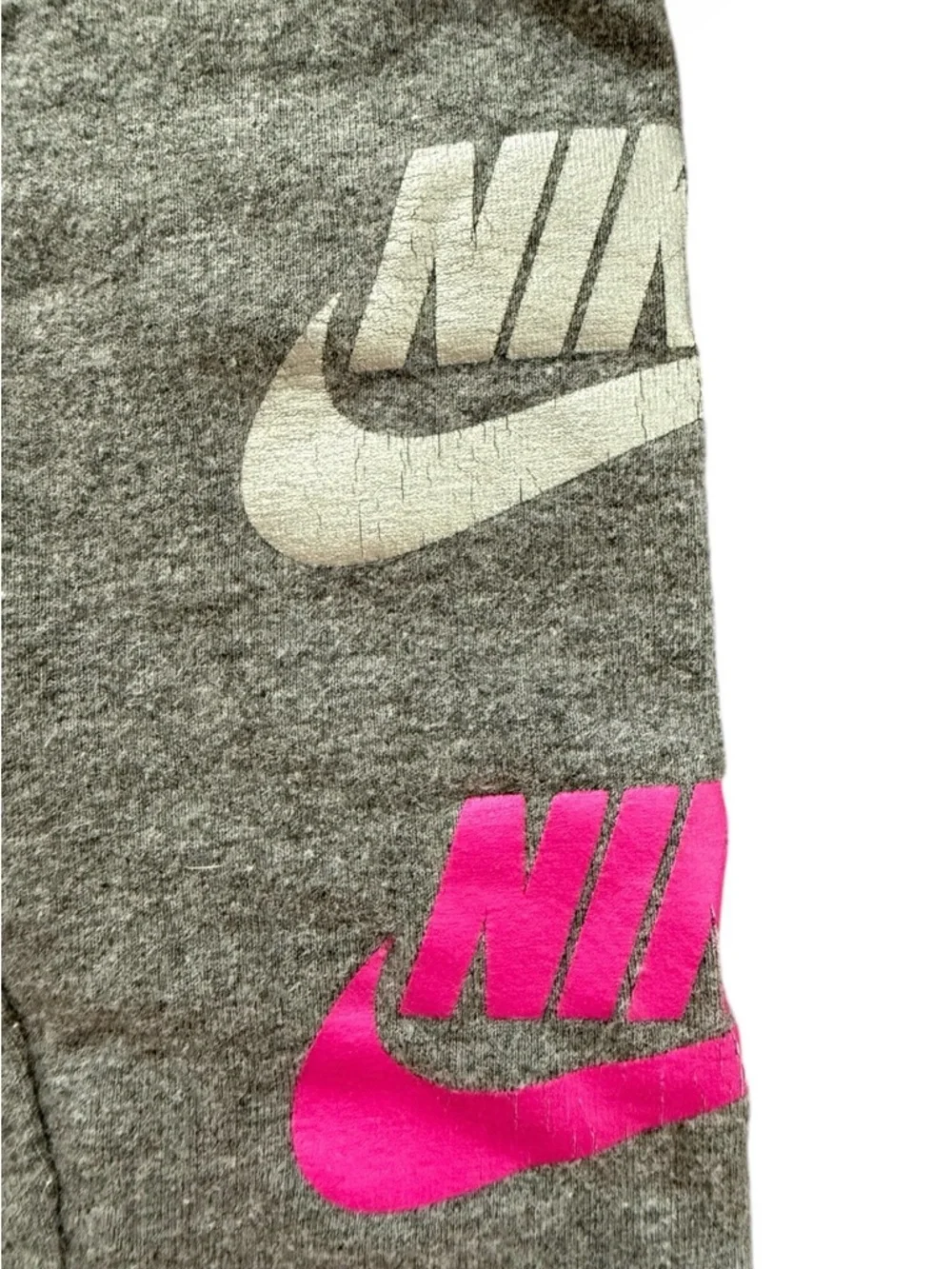Nike pre has includes