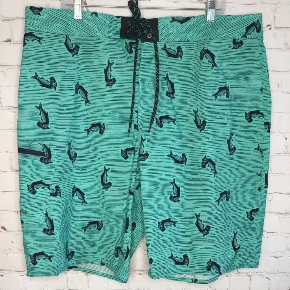 NWOT Simms Fishing Products Mens Green Fishing SolarFlex Unlined Board Shorts 40