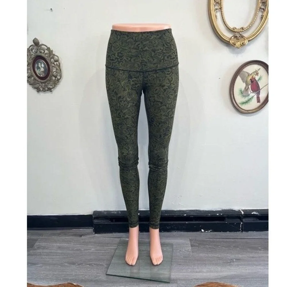 Lululemon Wunder Under High-Rise Tight 28