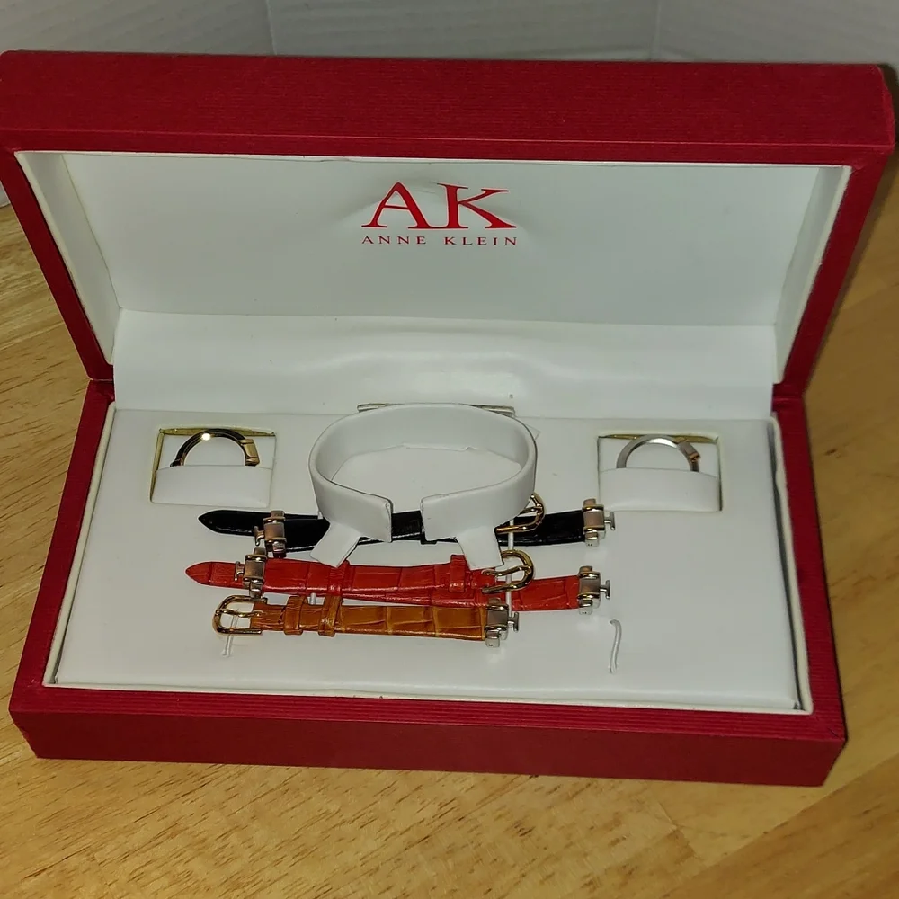 Anne Klein 2002‎ Watch Accessories Box Set Interchangeable pieces