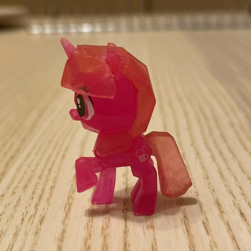 Hasbro Mini My Little Pony MLP‎ Pinky Pie Toy Figure Neon Pink