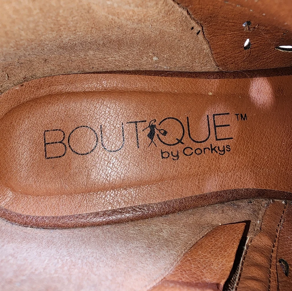 Boutique by Corkys Norwich Cognac Brown Faux Leather‎ Peep Toe Booties Size 8