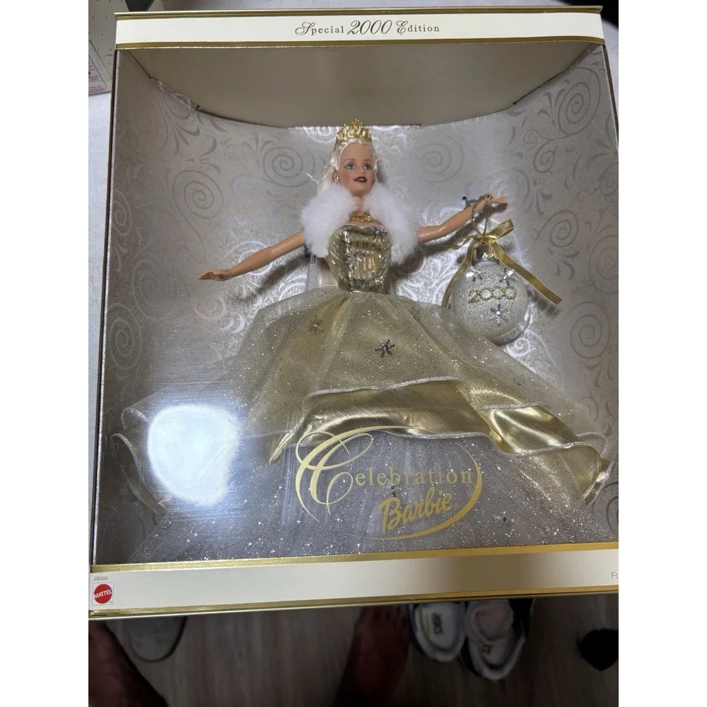Holiday Celebration Special Edition 2000‎ Barbie Doll new in sealed box