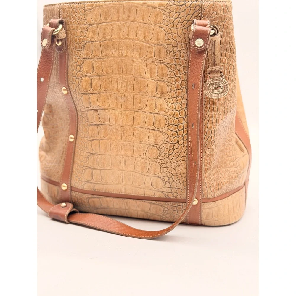 Brahmin brand material