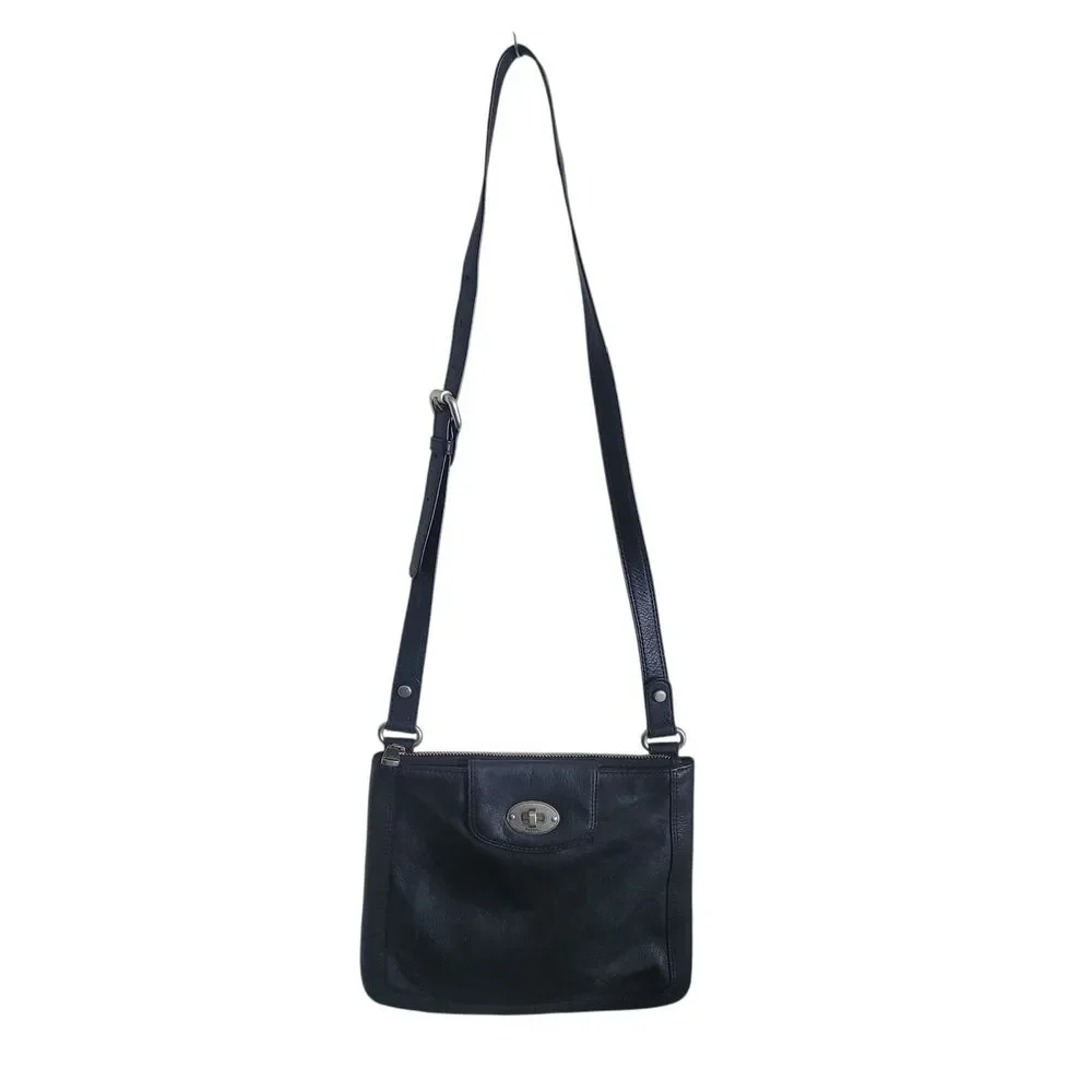 Fossil Turn Lock Crossbody Bag Purse Black Pebbled Leather Classic Career Casual