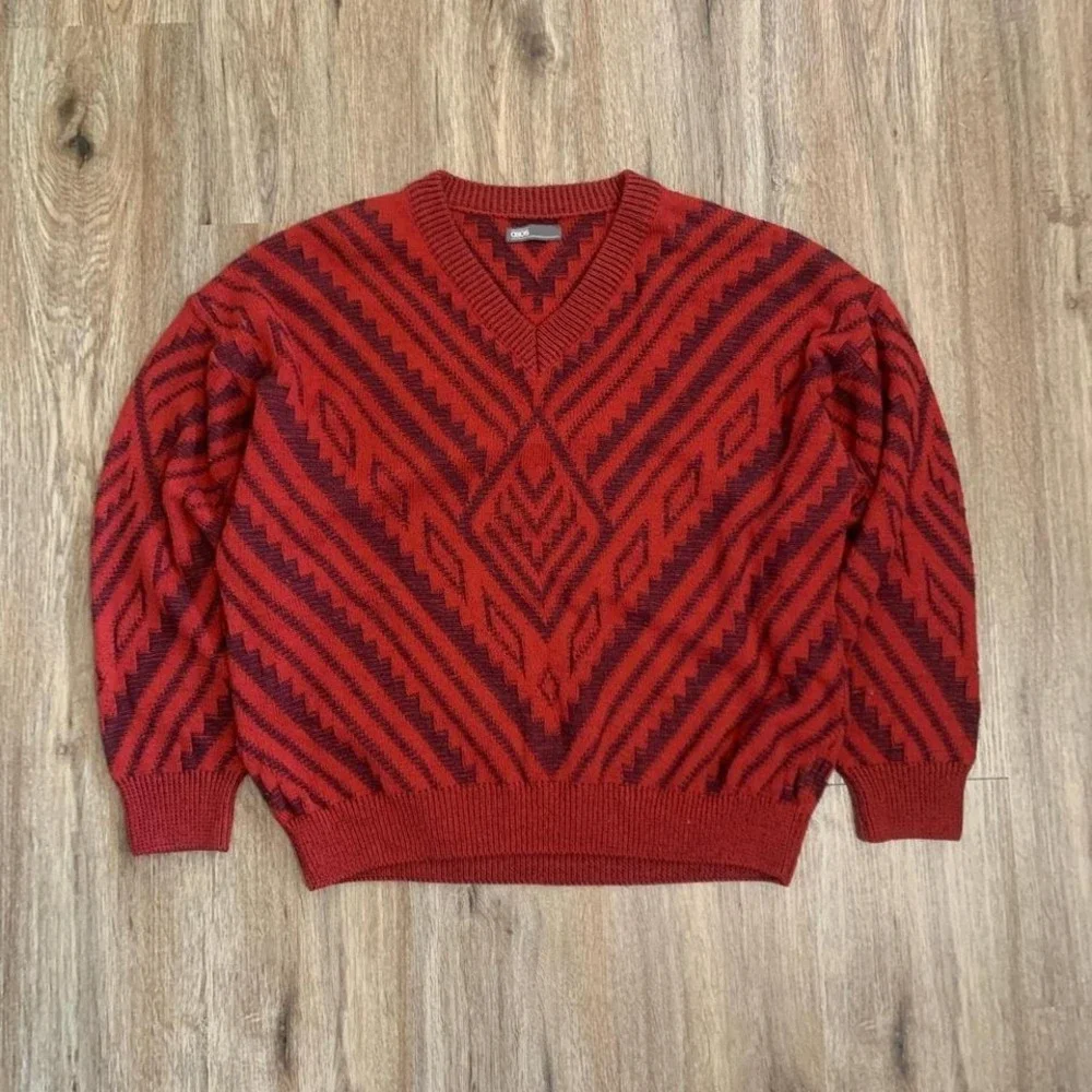 ASOS zigzag pattern vneck pullover sweater in red‎ - size medium mens