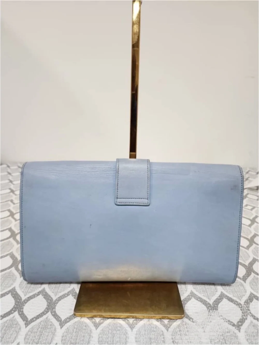 Authentic YVES SAINT LAURENT Calfskin Leather Ligne Y Clutch Bag Blue
