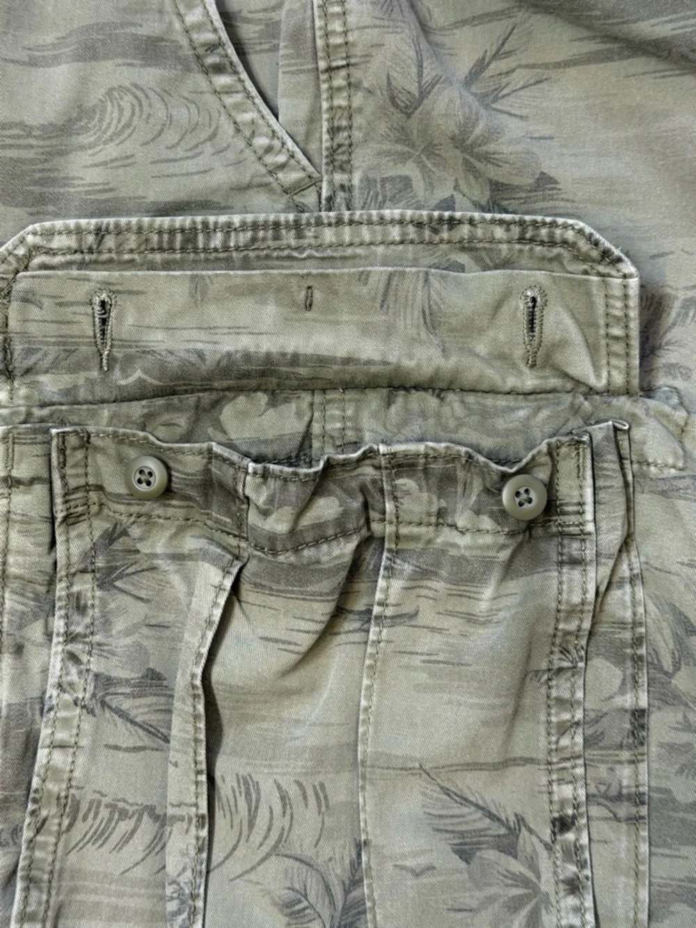 Old Navy men cargo