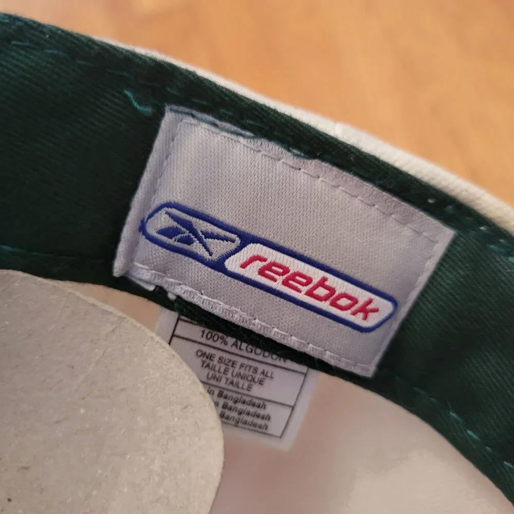 Reebok this vintage