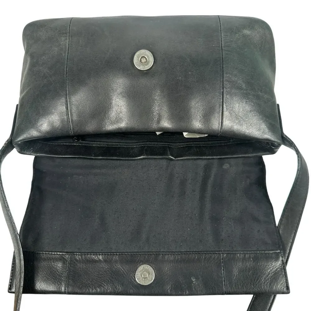 Naturalizer genuine leather